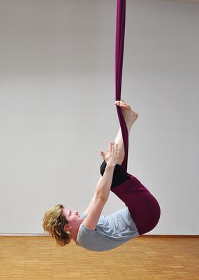 Aerial Yoga can also be quite demanding (Madeleine)